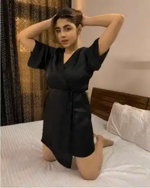Uppalkalan Escort Roshni